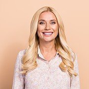 female PR strategy expert from Avaans Media PR - Top PR firm for ambitious companies.